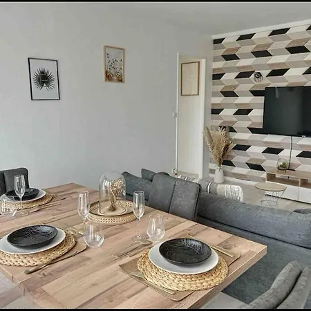 Lägenhet Le Joseph - 5 Minutes Du Centre Compiègne